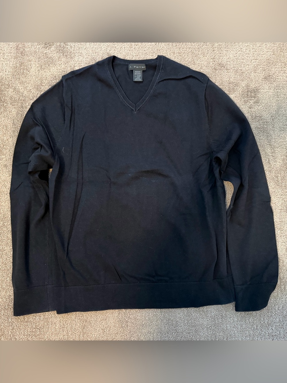 J. Ferrar Classic V-Neck Sweater in Navy Blue